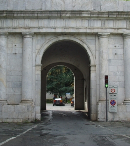 Lucca, Porta Elisa